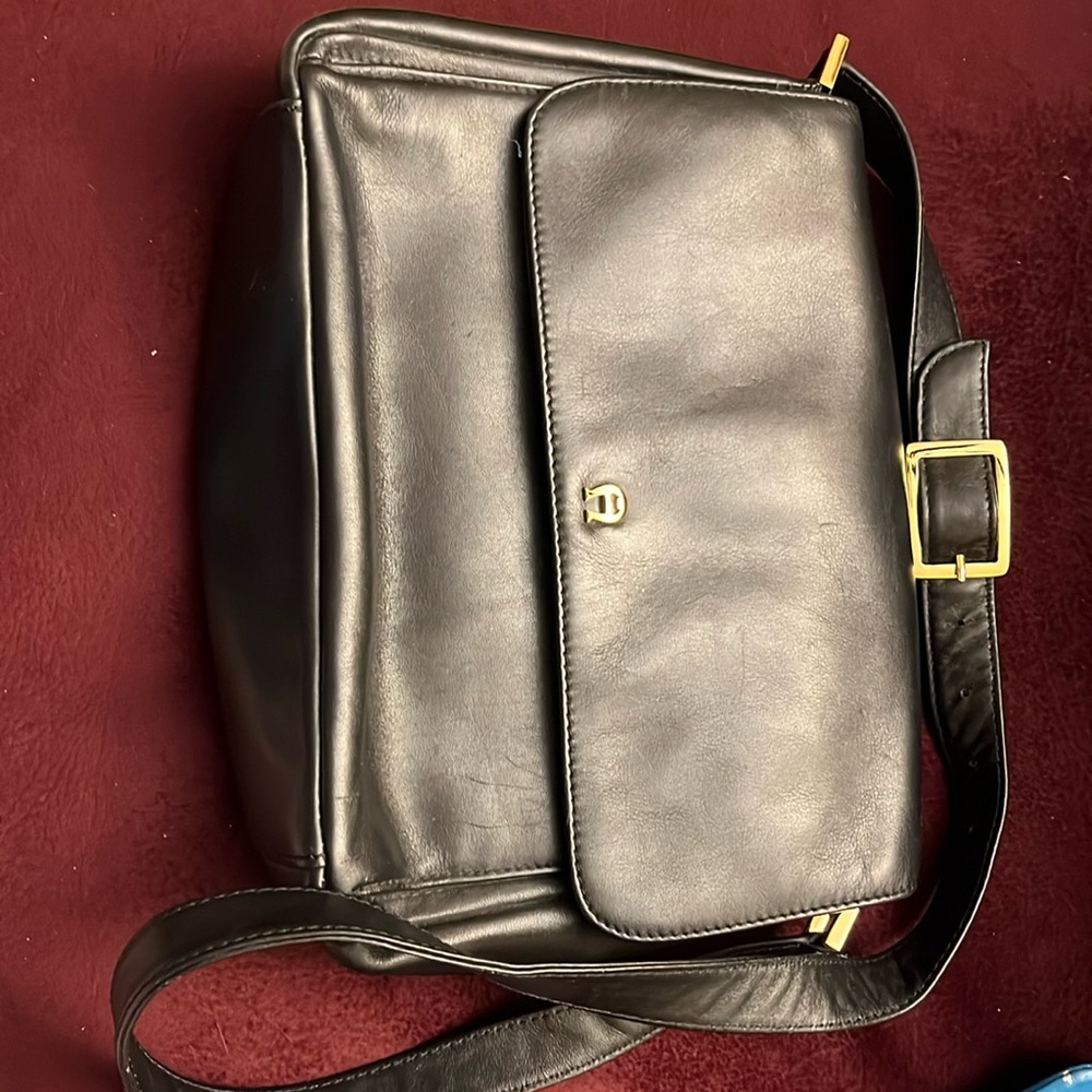 Etienne Aigner Black Leather Crossbody Bag